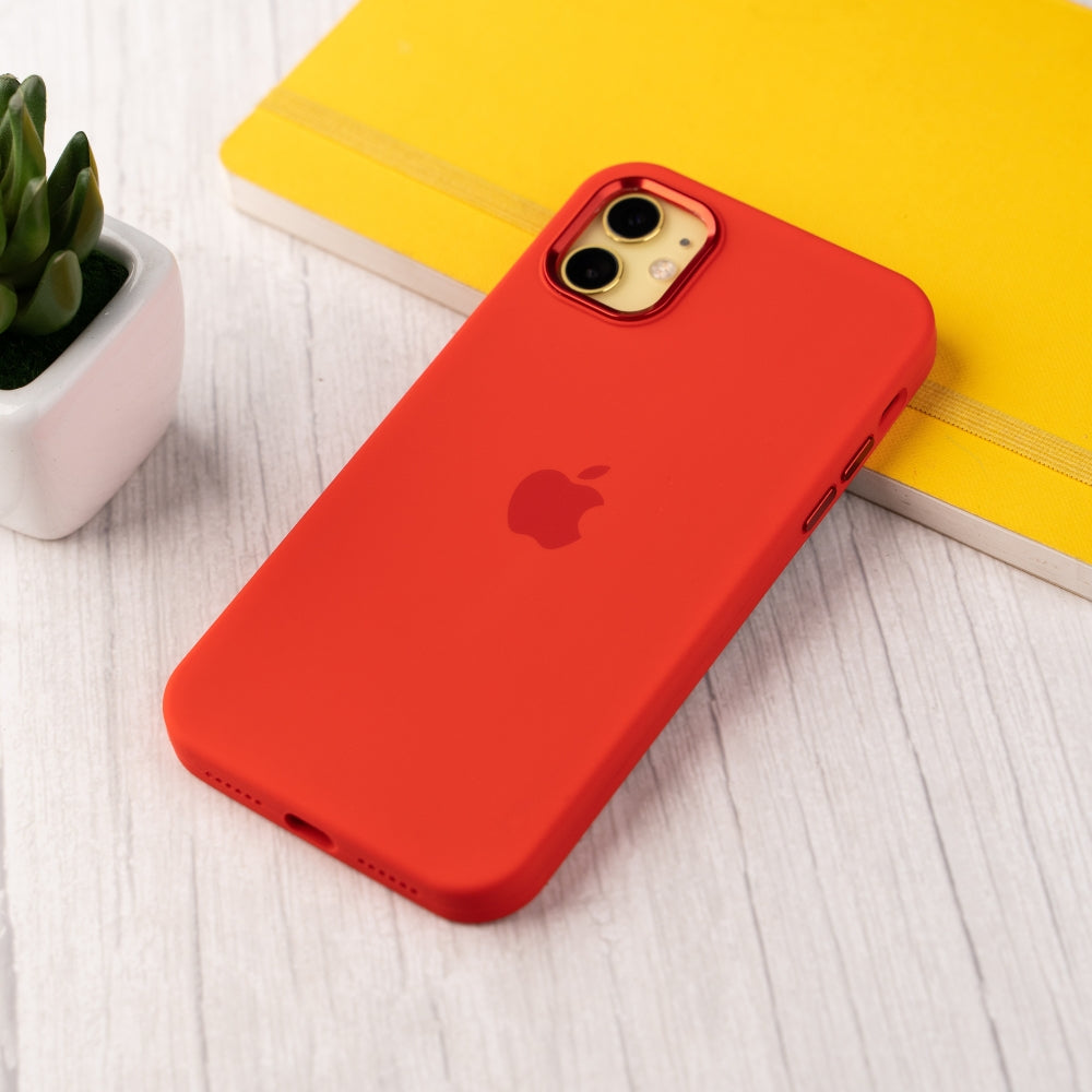 iPhone 11 Back Cover / Silicone Luxury Protective Case