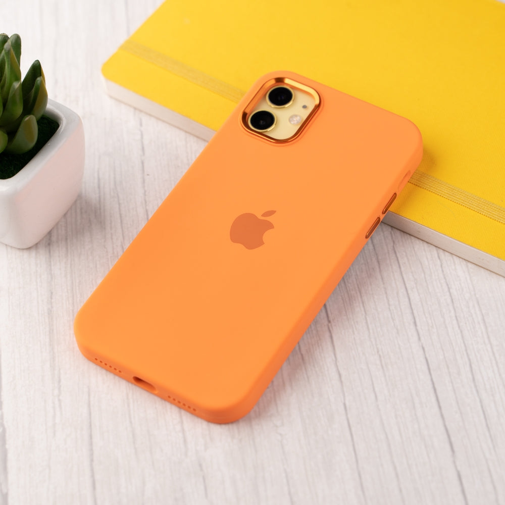 iPhone 11 Back Cover / Silicone Luxury Protective Case