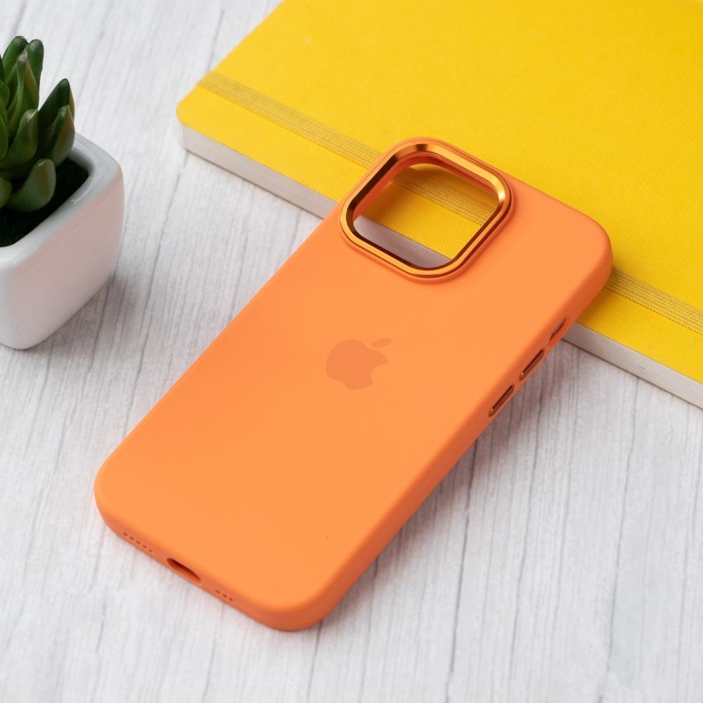 iPhone 13 Back Cover / Silicone Luxury Protective Case