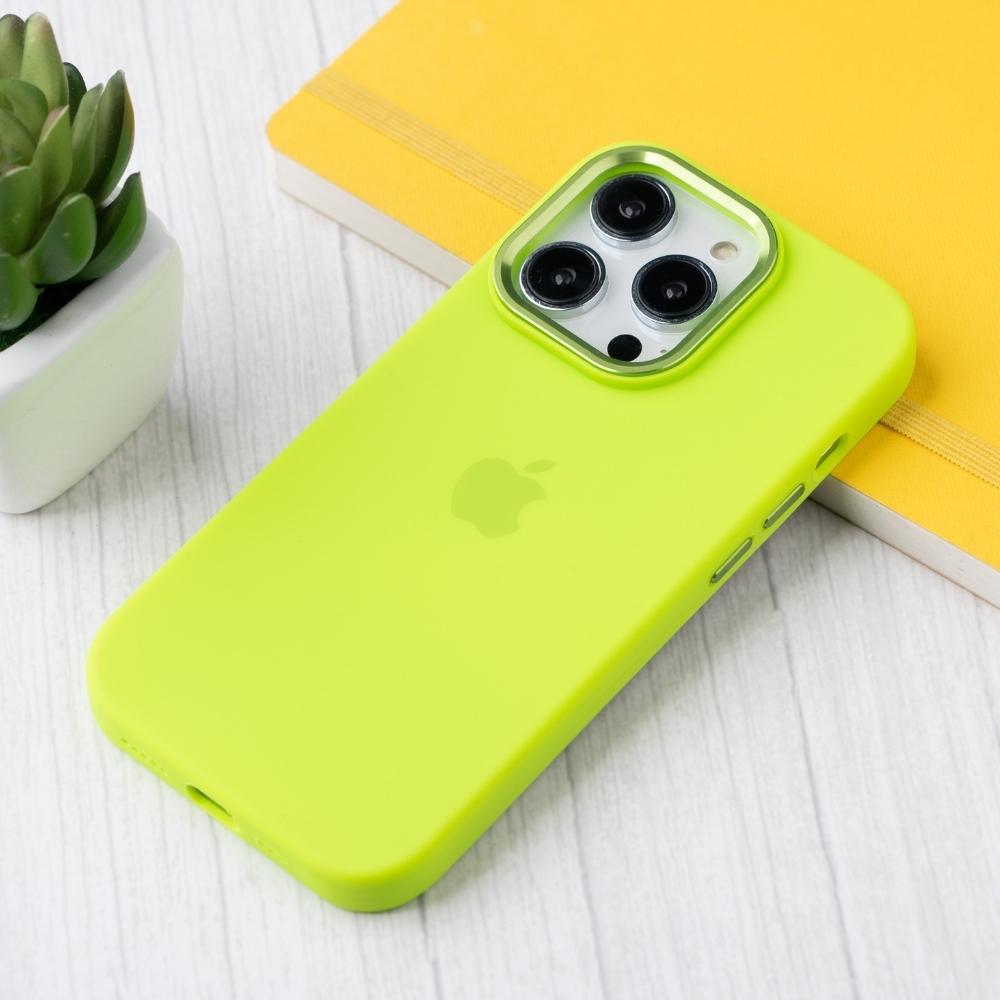 iPhone 14 ProMax Back Cover / Silicone Luxury Protective Case